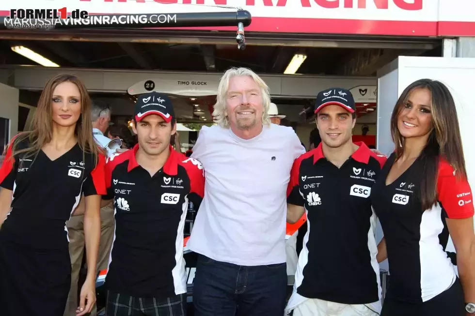 Foto zur News: Richard Branson in Begleitung