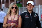 Foto zur News: Nico Rosberg (Mercedes) und Vivian Sibold