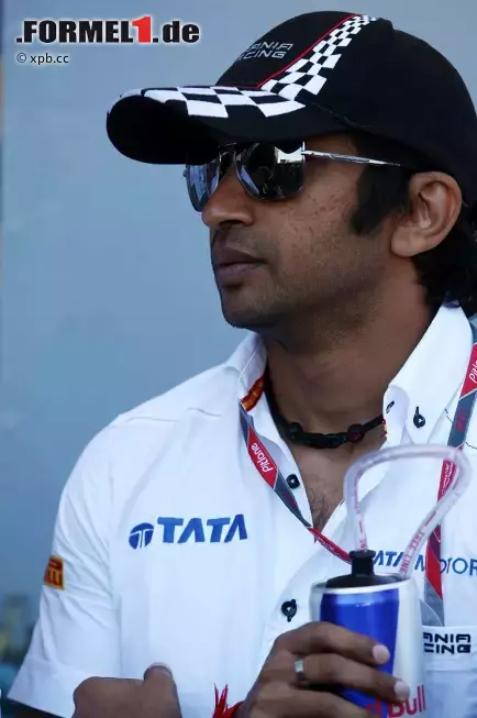 Foto zur News: Narain Karthikeyan (HRT)