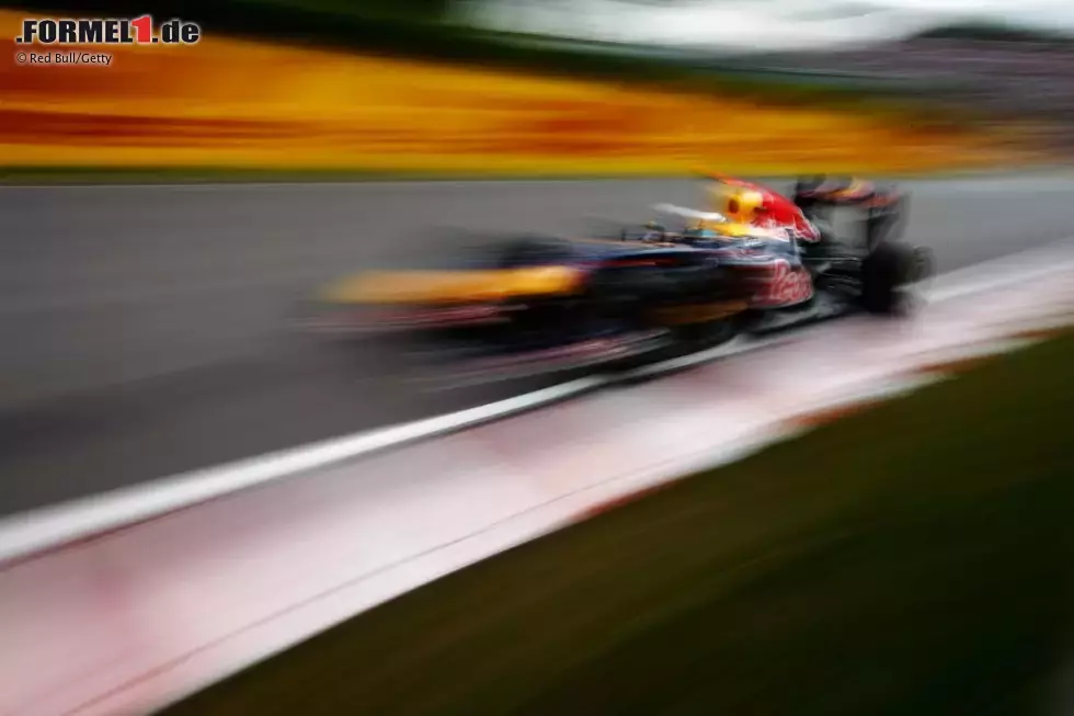 Foto zur News: Sebastian Vettel (Red Bull)