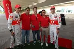 Foto zur News: Jenson Button (McLaren) Pedro de la Rosa (McLaren)