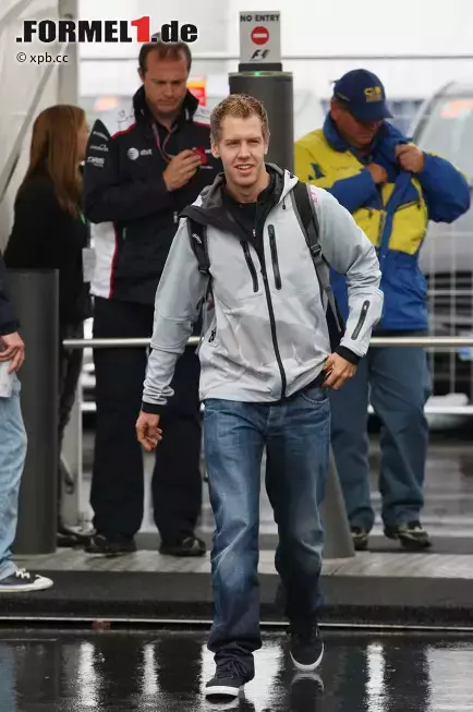 Foto zur News: Sebastian Vettel (Red Bull)