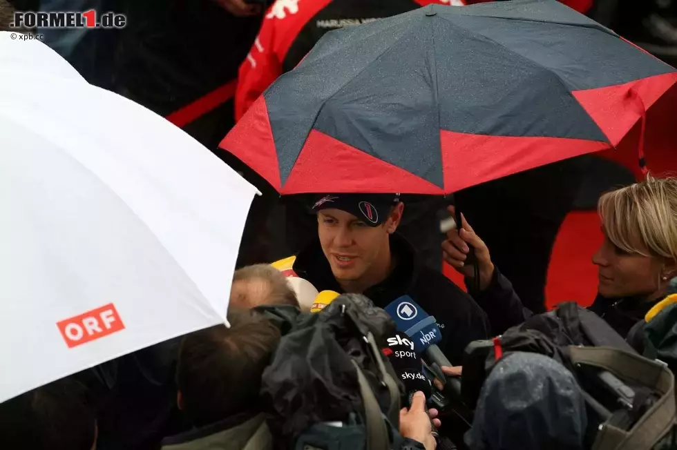 Foto zur News: Sebastian Vettel (Red Bull)