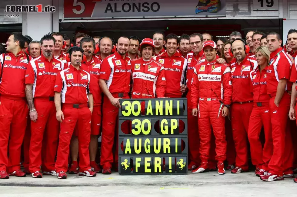 Foto zur News: Fernando Alonso (Ferrari) feiert seinen 30. Geburtstag