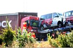 Foto zur News: Unfall eines Toro-Rosso-Fahrzeugs auf der A4 bei der Anfahrt