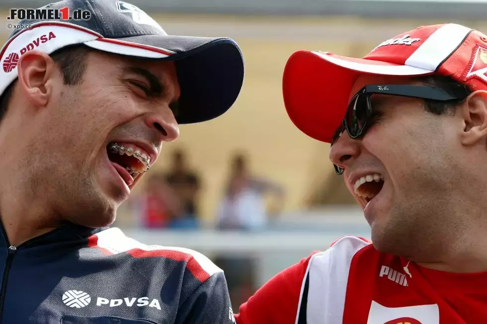 Foto zur News: Pastor Maldonado (Williams) und Felipe Massa (Ferrari)