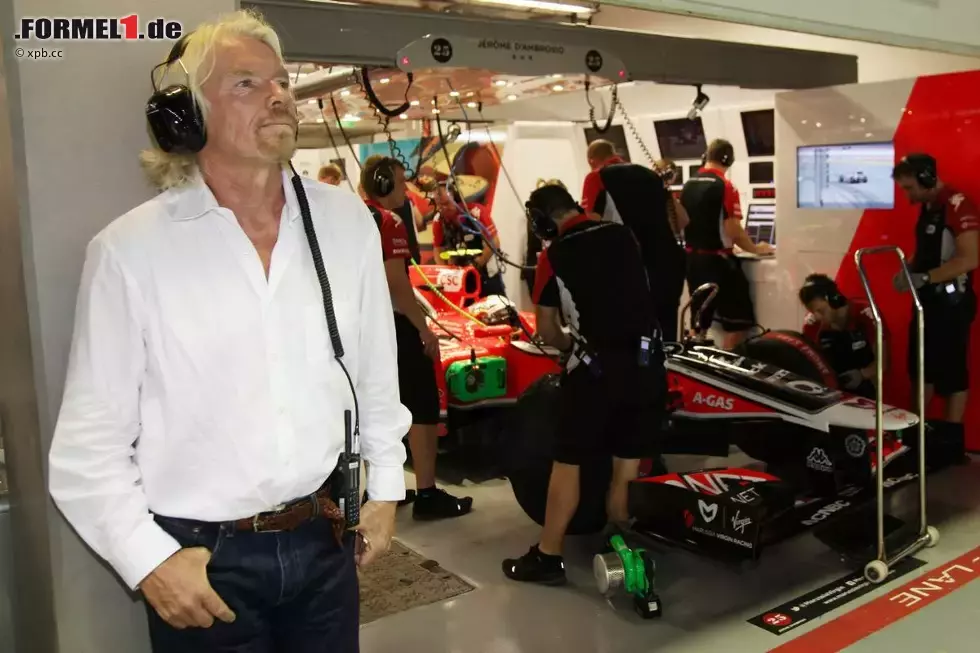 Foto zur News: Virgin-Chef Richard Branson, im Hintergrund Jerome D&#039;Ambrosio (Marussia-Virgin)