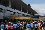 Foto zur News: Fans beim Pitwalk