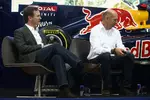 Foto zur News: Christian Horner (Teamchef) und Adrian Newey (Technischer Direktor)