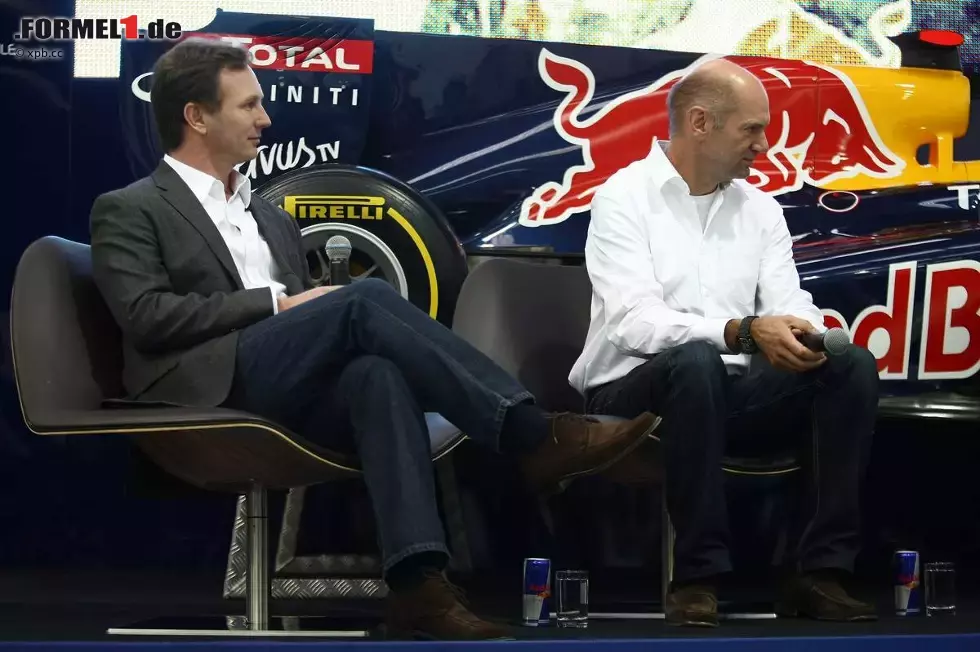 Foto zur News: Christian Horner (Teamchef) und Adrian Newey (Technischer Direktor)