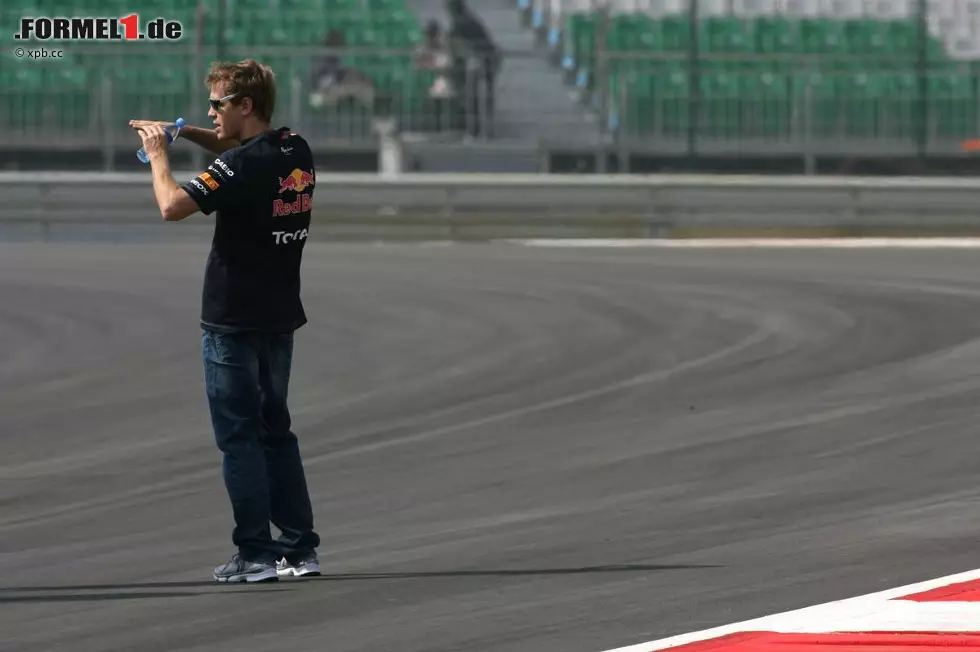 Foto zur News: Sebastian Vettel (Red Bull)