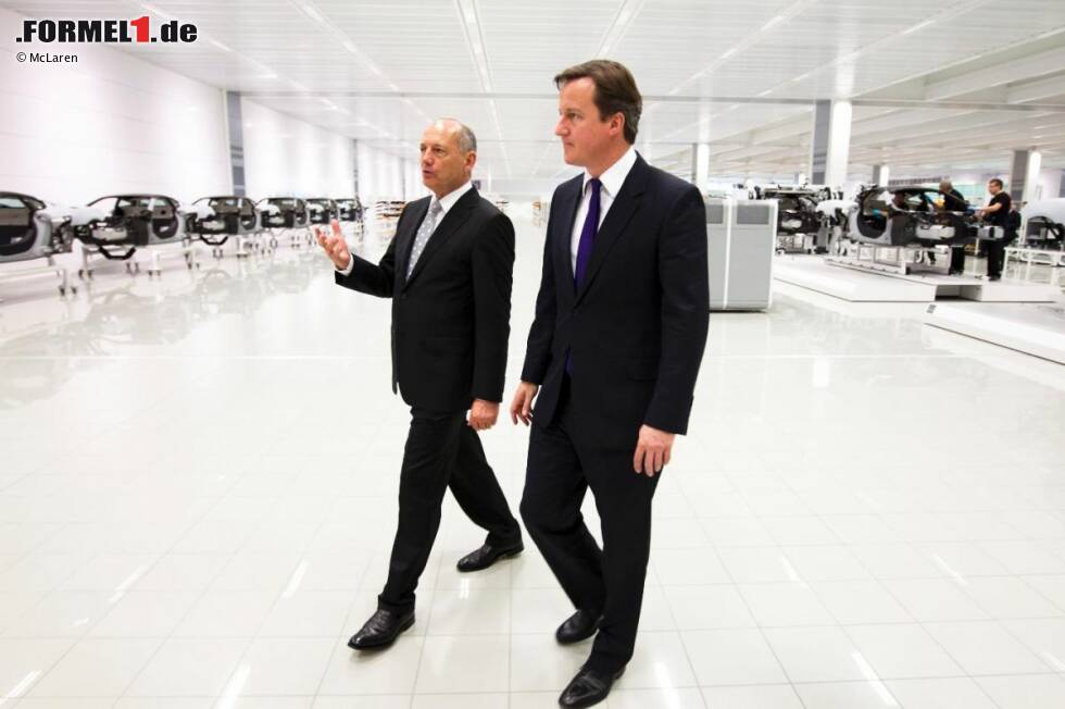 Foto zur News: Ron Dennis und Premierminister David Cameron