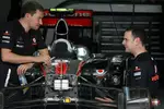 Foto zur News: McLaren-Mechaniker