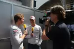 Foto zur News: Nico Rosberg (Mercedes) und Michael Schumacher (Mercedes)