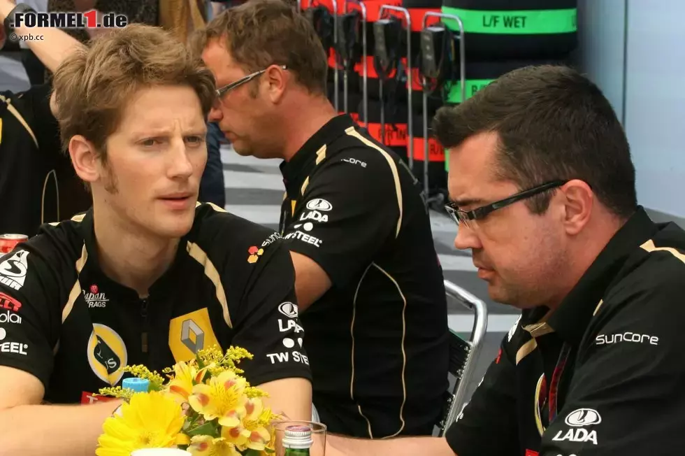 Foto zur News: Romain Grosjean (Renault) Eric Boullier