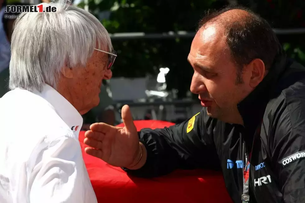 Foto zur News: Bernie Ecclestone (Formel-1-Chef) und Colin Kolles (Teamchef)