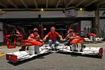 Foto zur News: Fernando Alonso, Sponsor Eugene Kaspersky und Felipe Massa (Ferrari)