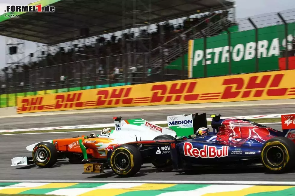 Foto zur News: Adrian Sutil (Force India) vor Jaime Alguersuari (Toro Rosso)