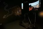 Foto zur News: Red-Bull-Fabrik in Milton Keynes (Simulator)