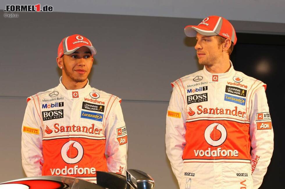 Foto zur News: Lewis Hamilton (McLaren) Jenson Button (McLaren)