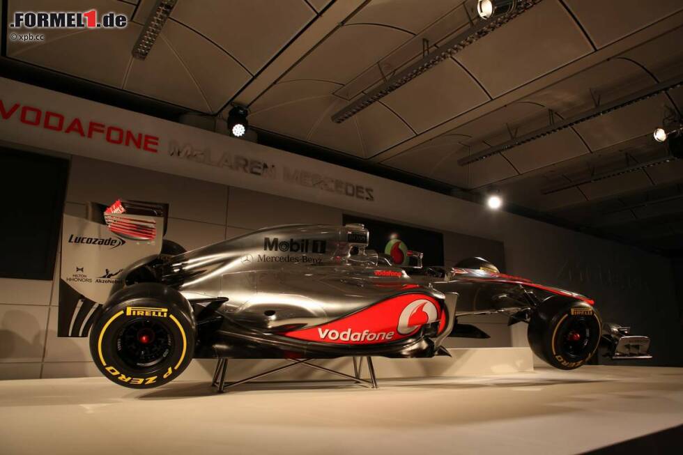 Foto zur News: Der neue McLaren-Mercedes MP4-27