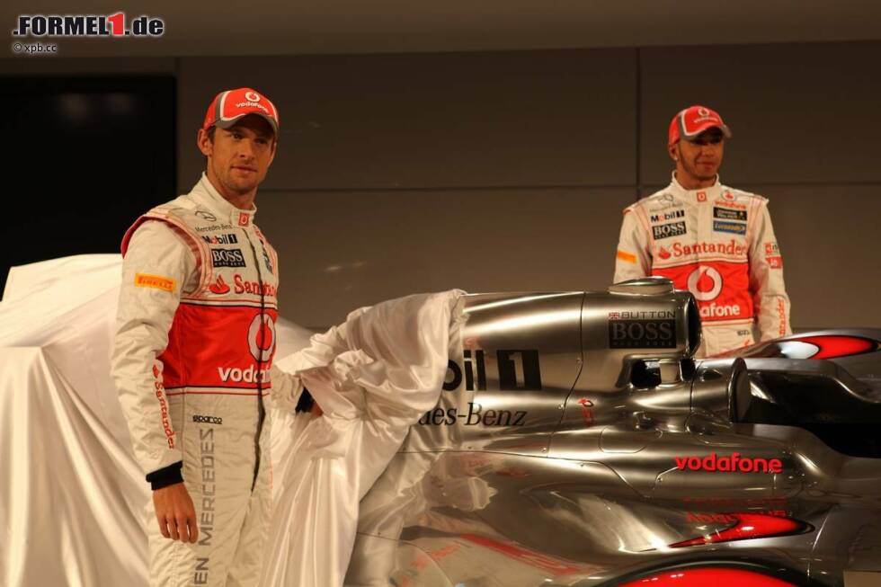 Foto zur News: Jenson Button und Lewis Hamilton (McLaren)