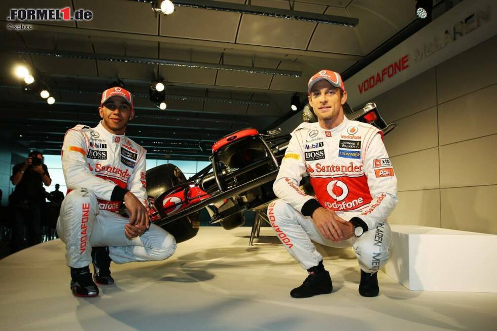 Foto zur News: Lewis Hamilton und Jenson Button (McLaren)