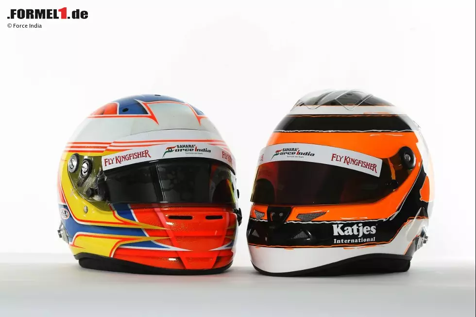 Foto zur News: Helme von Paul di Resta und Nico Hülkenberg (Force India)