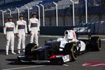 Foto zur News: Kamui Kobayashi, Sergio Perez und Esteban Gutierrez (Sauber)