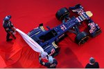 Foto zur News: Daniel Ricciardo und Jean-Eric Vergne  präsentieren den neuen Toro Rosso STR7