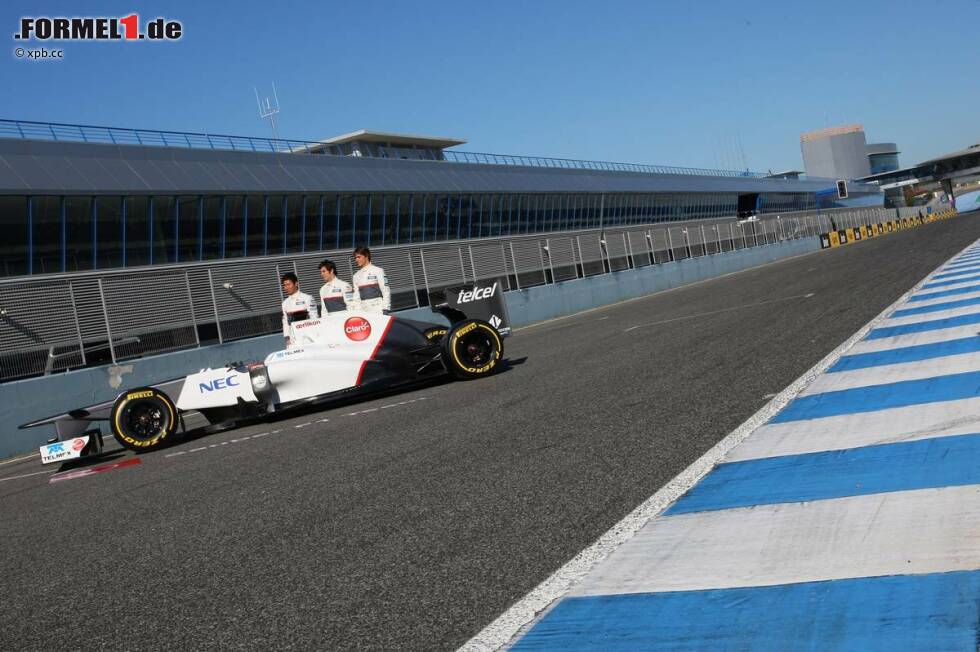 Foto zur News: Kamui Kobayashi, Sergio Perez und Esteban Gutierrez (Sauber)