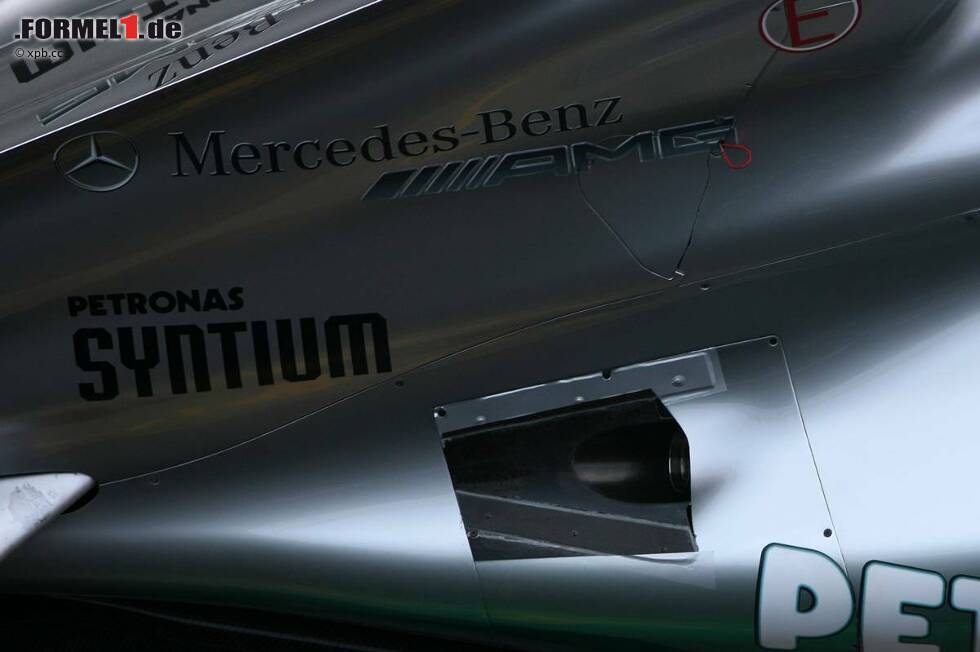 Foto zur News: Aufpuffausgang des Mercedes F1 W03