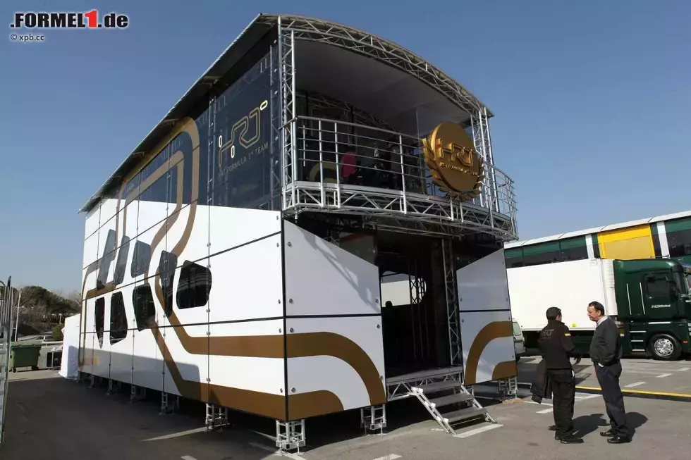 Foto zur News: Das Motorhome von HRT