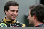 Foto zur News: Jerome D&#039;Ambrosio (Lotus) und Timo Glock (Marussia)