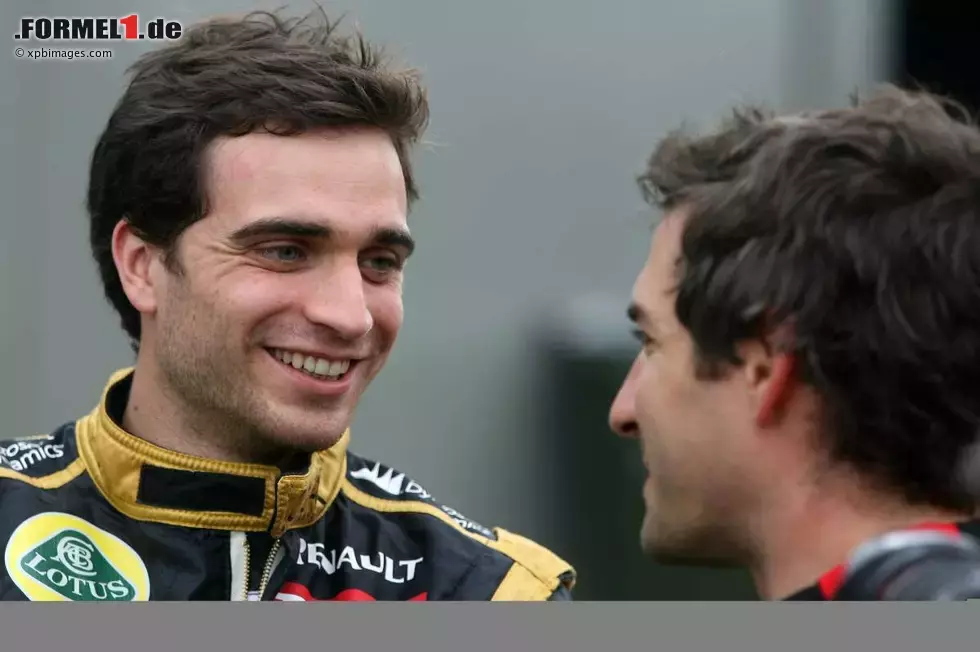 Foto zur News: Jerome D&#039;Ambrosio (Lotus) und Timo Glock (Marussia)