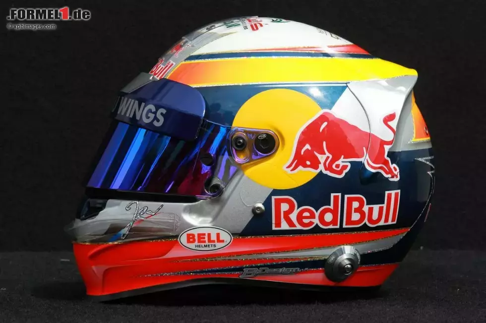 Foto zur News: Helm von Jean-Eric Vergne (Toro Rosso)