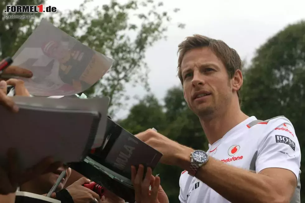 Foto zur News: Jenson Button (McLaren)