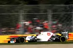 Foto zur News: Erfolg ganz zum Schluss: Im Tohuwabohu der letzten Runde kam Kamui Kobayashi (Sauber) noch bis auf Rang sechs nach vorn.