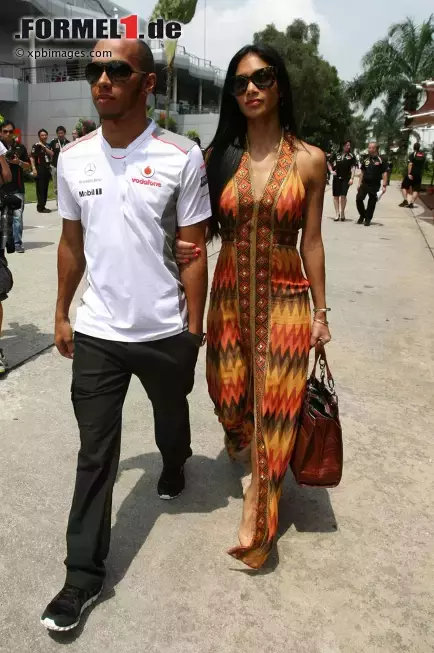 Foto zur News: Lewis Hamilton (McLaren) mit Freundin Nicole Scherzinger