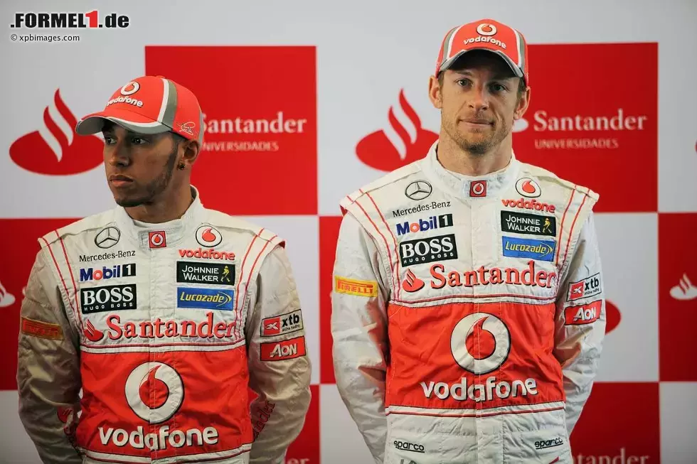 Foto zur News: Lewis Hamilton (McLaren) und Jenson Button (McLaren)