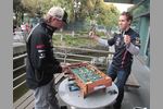 Gallerie: Kimi Räikkönen (Lotus) und Sebastian Vettel (Red Bull)