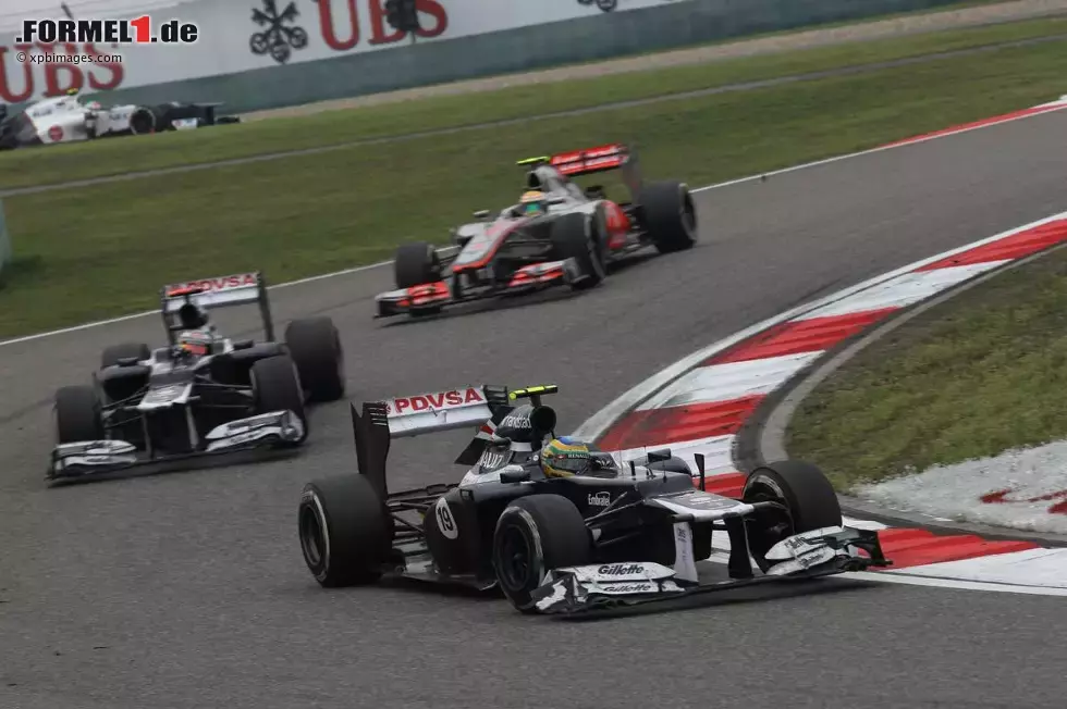 Foto zur News: Bruno Senna (Williams) und Pastor Maldonado (Williams)