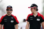 Foto zur News: Timo Glock (Marussia) und Charles Pic (Marussia)