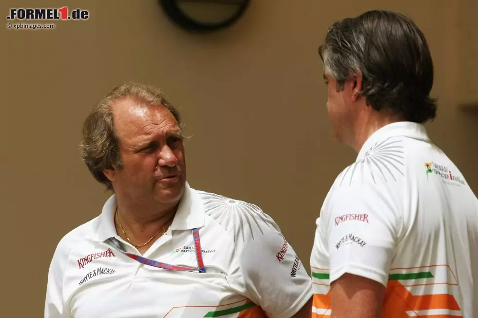 Foto zur News: Force India-Teammanager Robert Fernley