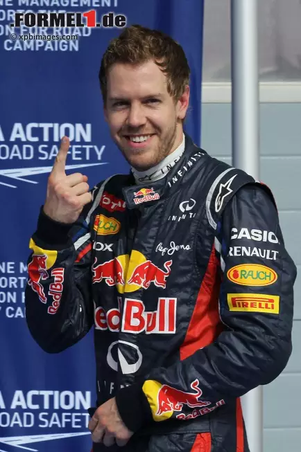 Foto zur News: Sebastian Vettel (Red Bull)