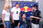 Foto zur News: Wings-for-Life-Gründer Heinz Kinigadner mit Sebastian Vettel (Red Bull)