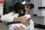 Foto zur News: Sergio Perez und Monisha Kaltenborn (Sauber)