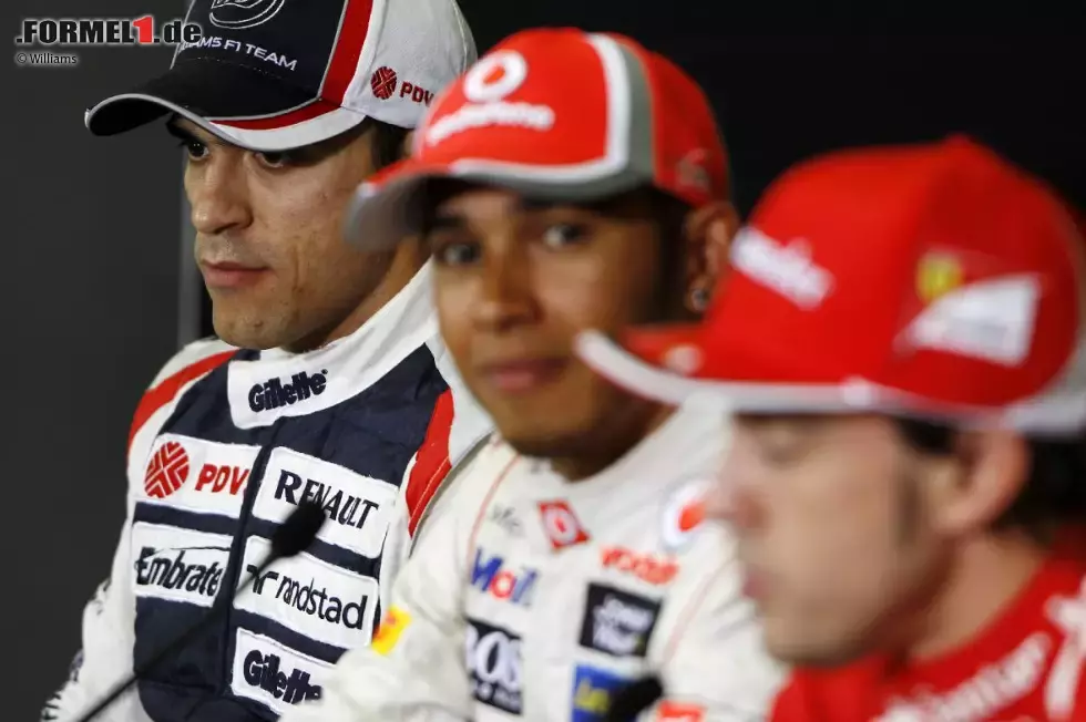 Foto zur News: Pastor Maldonado (Williams), Lewis Hamilton (McLaren) und Fernando Alonso (Ferrari)