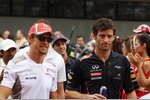 Foto zur News: Jenson Button (McLaren) und Mark Webber (Red Bull)