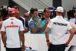 Foto zur News: Lewis Hamilton (McLaren) und Michael Schumacher (Mercedes)